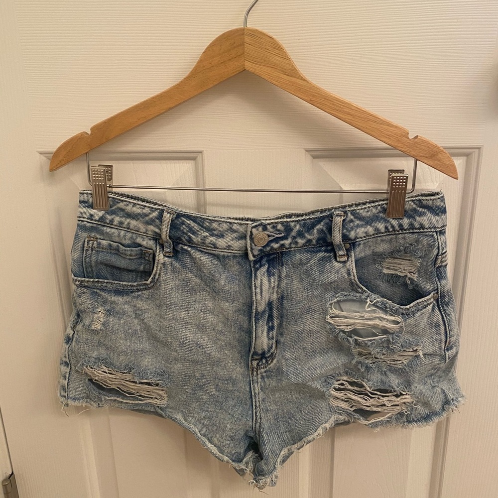 Pacsun denim shorts!